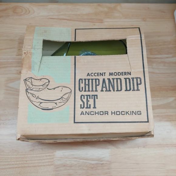 Vintage Anchor Hocking NOS Avocado green chip & dip bowl w/ clip. Original box - Picture 7 of 8